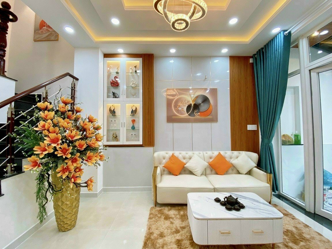 Nhà đẹp, hẻm 4m, Phan Đăng Lưu, 4 x 12.6m, 2 lầu, giá 8.6 tỷ Bớt, Diện tích: 50 m², Giá: 8.6 Tỷ - LH: 0867612752 2