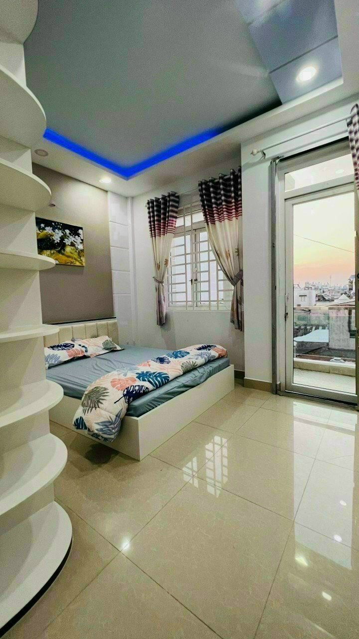 Nhà đẹp, hẻm 4m, Lê Trung Nghĩa, 4 x 13m, 5.4 Tỷ, Tân Bình, Diện tích: 52 m², Giá: 5.4 Tỷ - LH: 0335566646