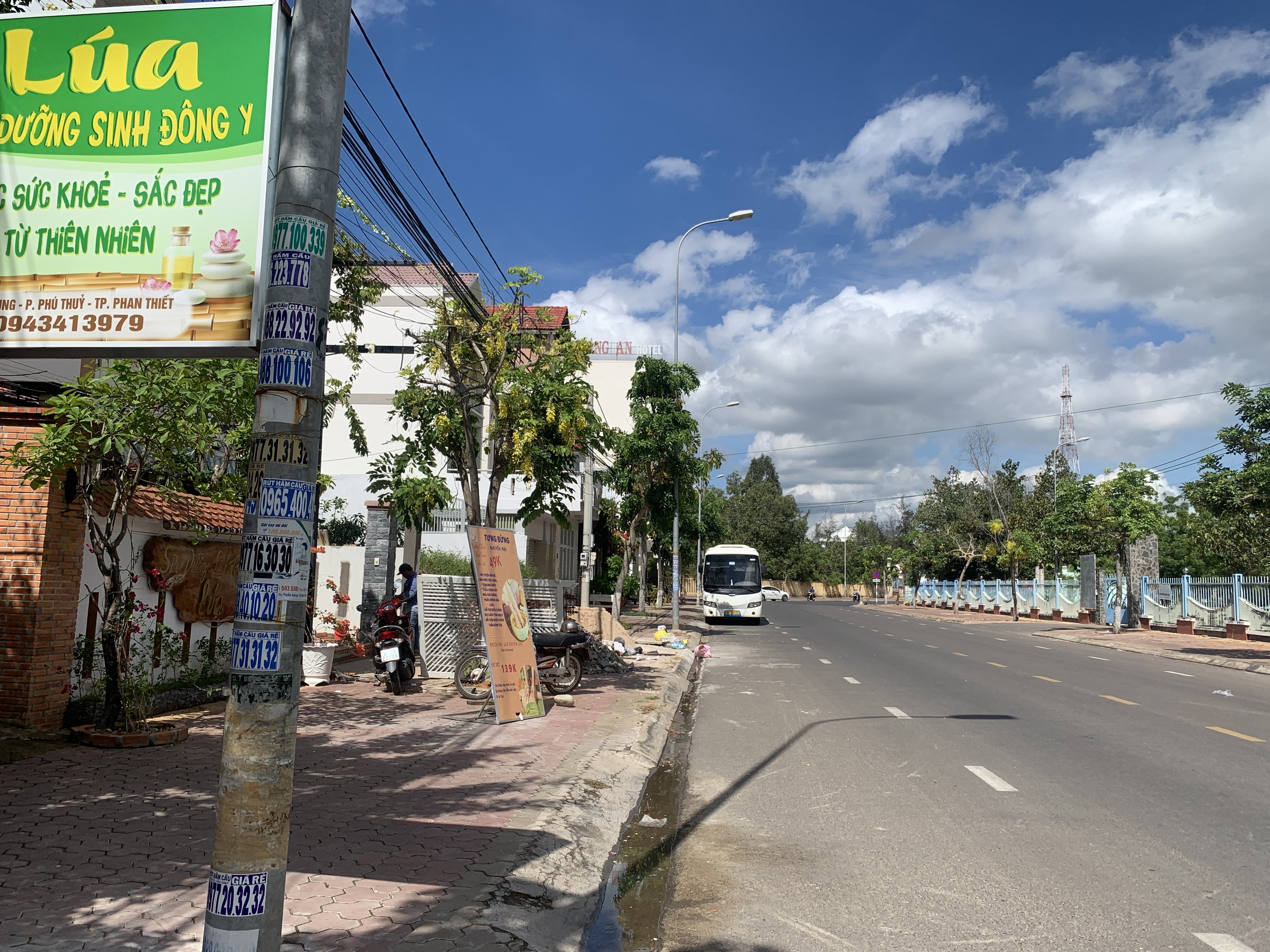 Bán 2 lô đất liền kề trên Đường Phạm Hùng- Phú Thuỷ- Phan Thiết - Bình Thuận 3