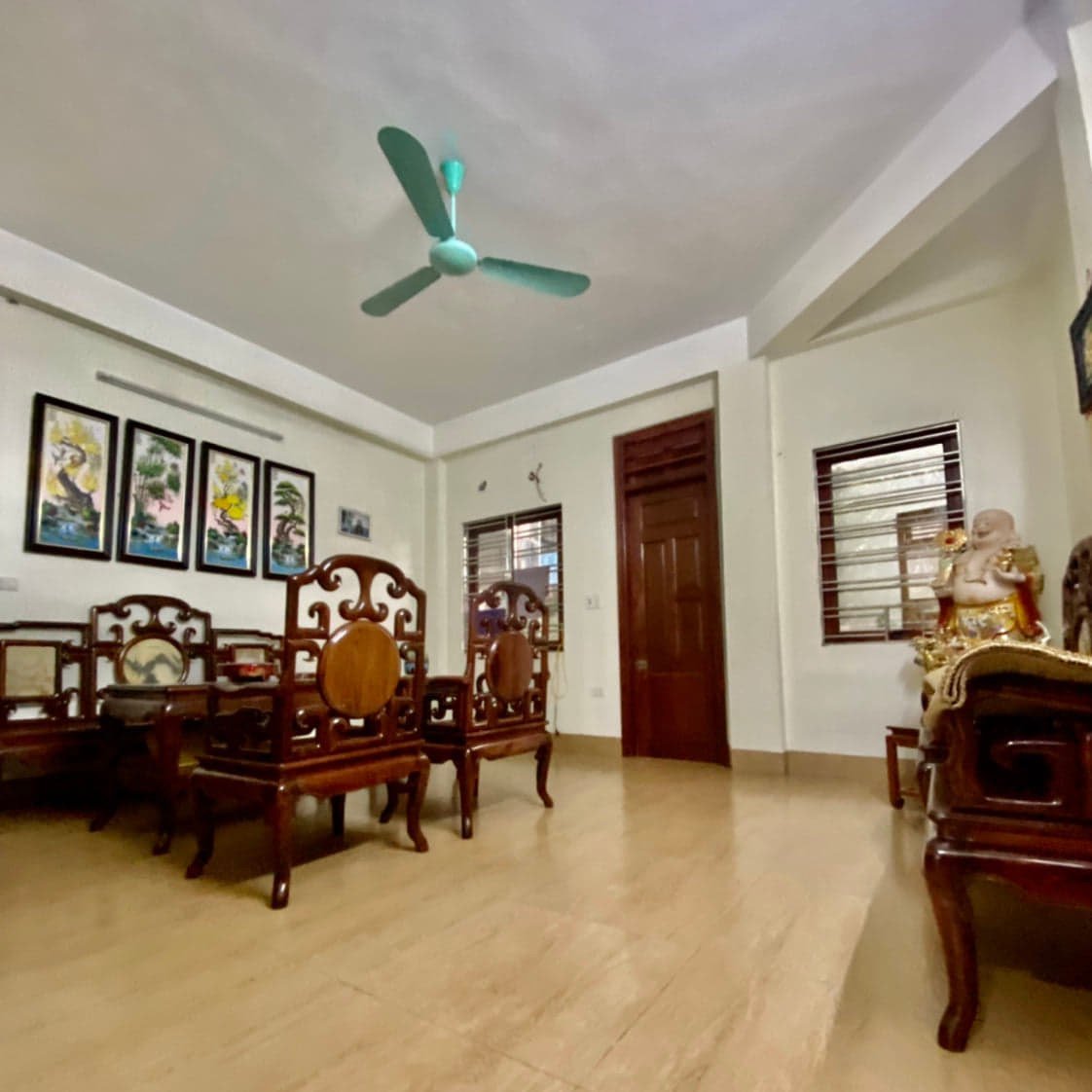 Cần bán Nhà mặt tiền đường Dương Khuê, Phường Mai Dịch, Diện tích 65m², Giá 16.9 Tỷ 2