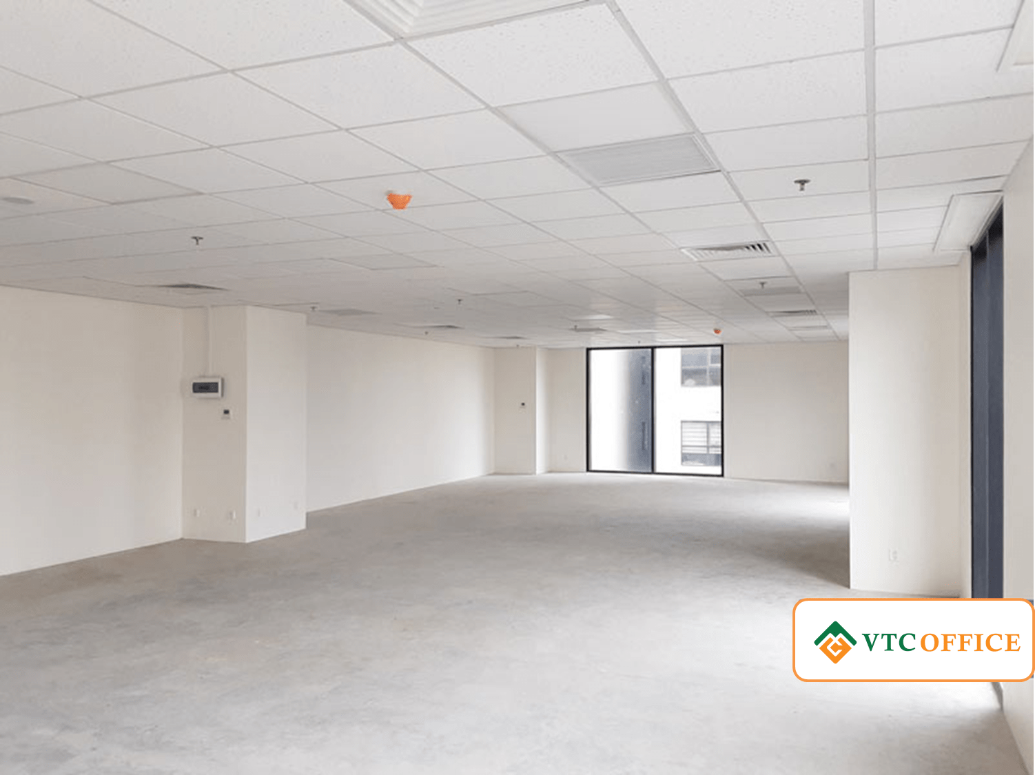 Cho thuê Văn phòng đường Duy Tân, Phường Dịch Vọng Hậu, Diện tích 272m², Giá 400 Nghìn/m²/tháng 7