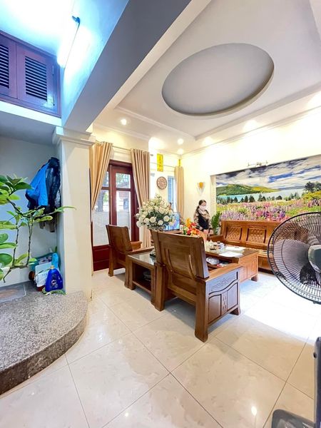 Cần bán Nhà mặt tiền đường Trần Phú, Phường Mỗ Lao, Diện tích 45m², Giá 7.6 Tỷ 2