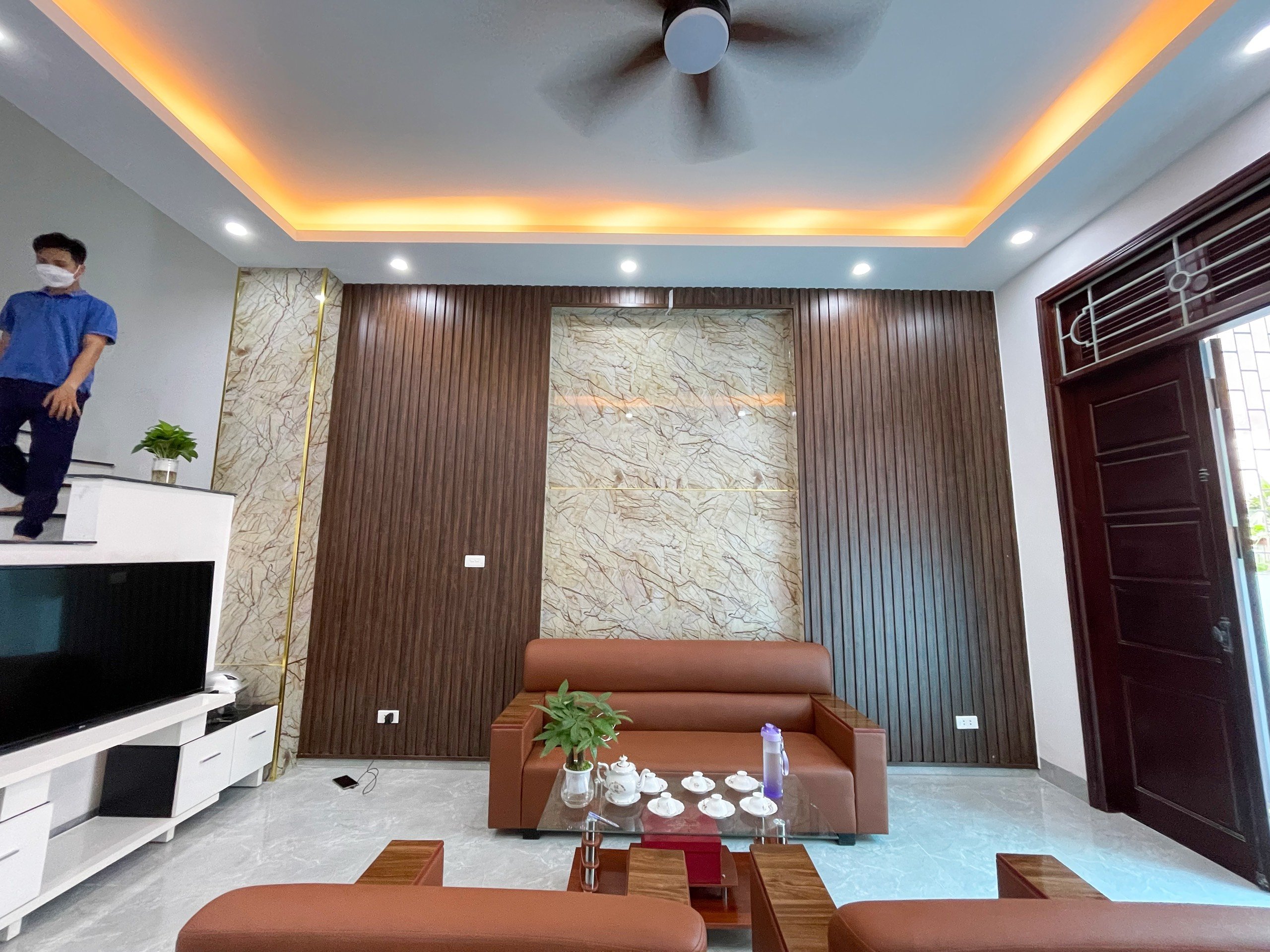 Bán nhà 4 tầng, Quang Tiến, Đại Mỗ, đường oto đỗ gần, có sân để xe riêng, thoáng trước sau, Cạnh chợ, LH: 0941911333 3