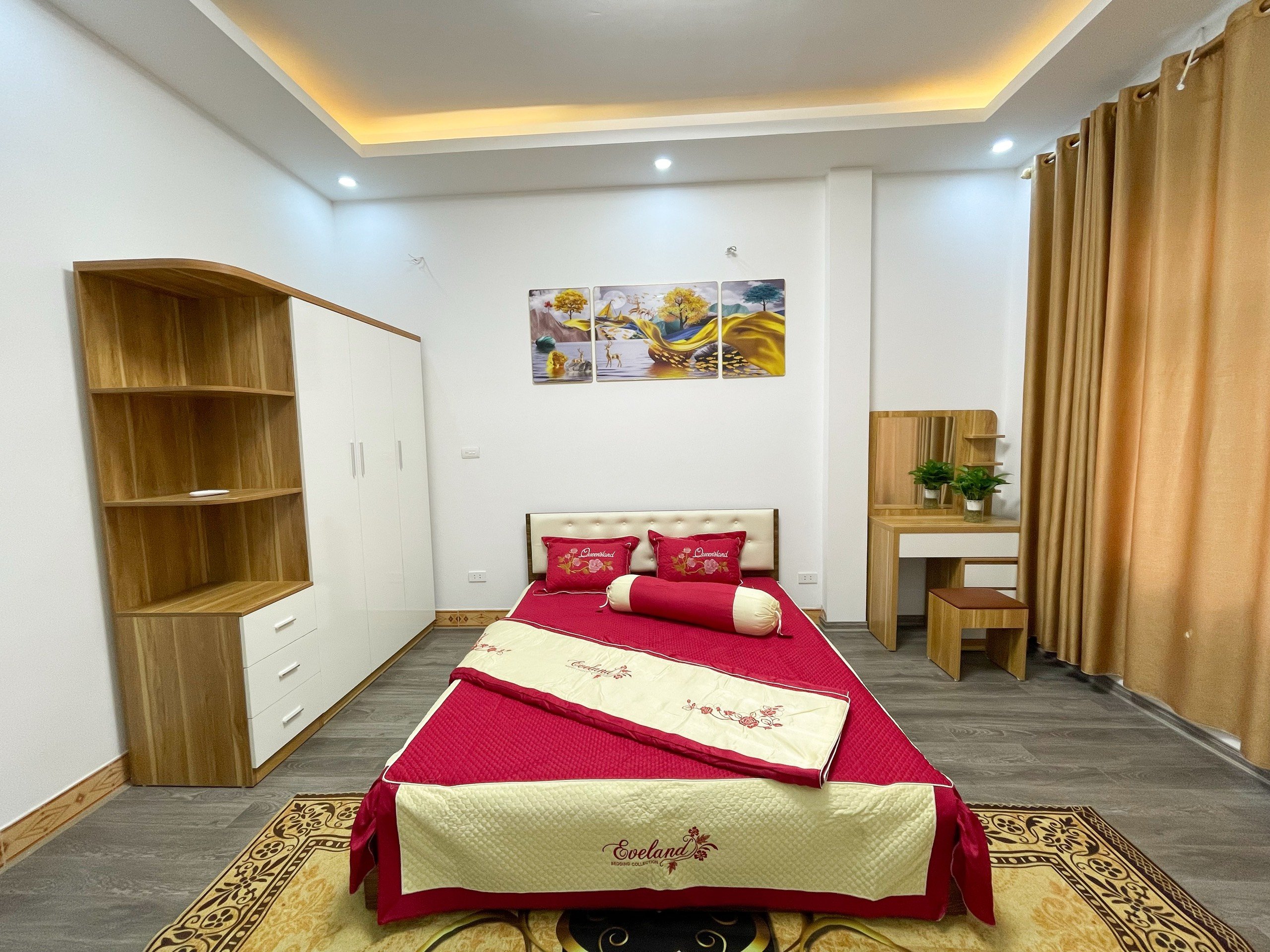 Bán nhà 4 tầng, Quang Tiến, Đại Mỗ, đường oto đỗ gần, có sân để xe riêng, thoáng trước sau, Cạnh chợ, LH: 0941911333 14