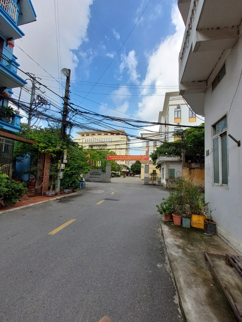 Cần bán Nhà mặt tiền đường Ngọc Hồi, Xã Vĩnh Quỳnh, Diện tích 65m², Giá 4.09 Tỷ 6