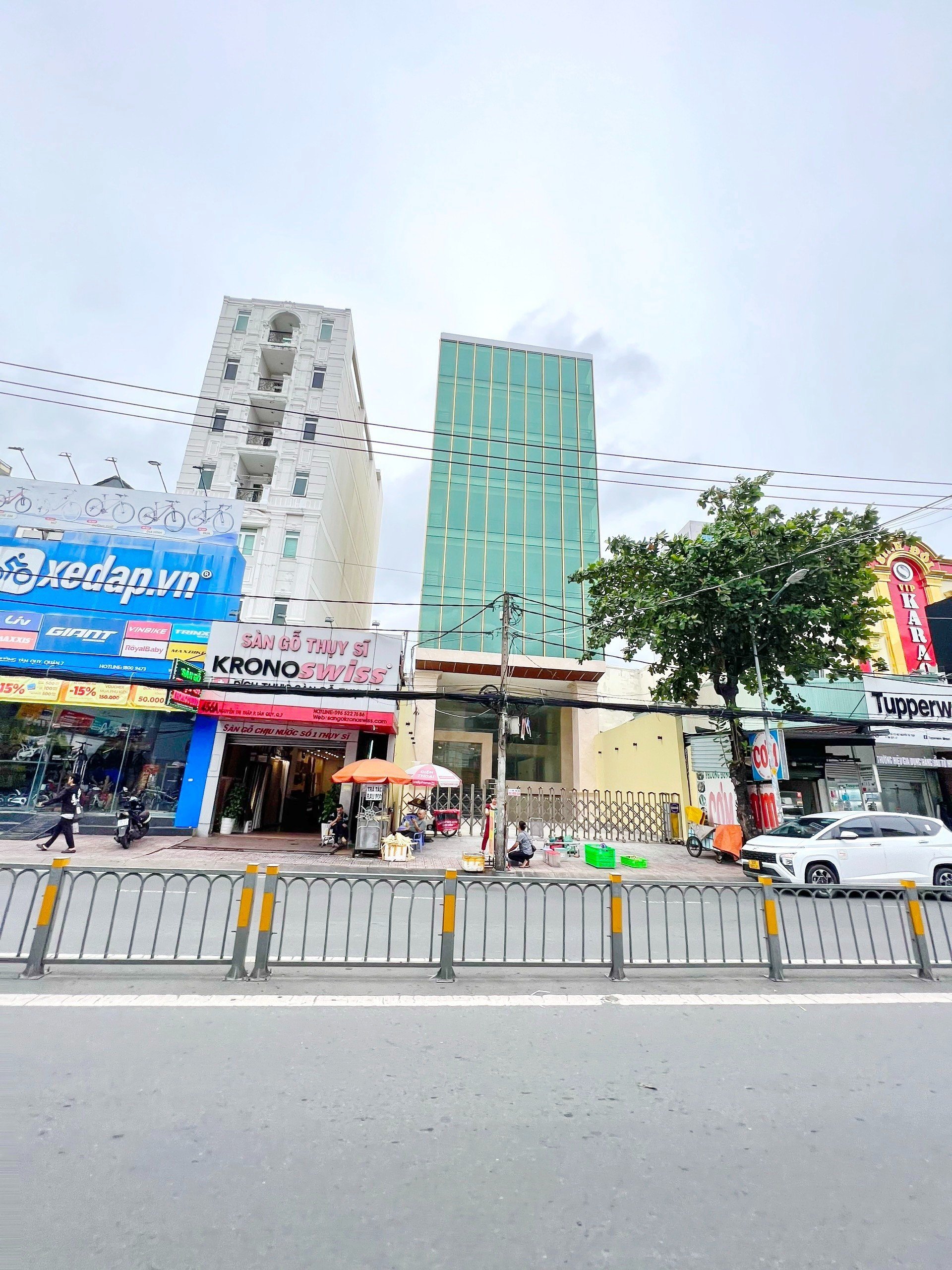 Cho thuê Nhà mặt tiền đường Nguyễn Thị Thập, Phường Tân Quy, Diện tích 250m², Giá 350 Triệu/tháng 3