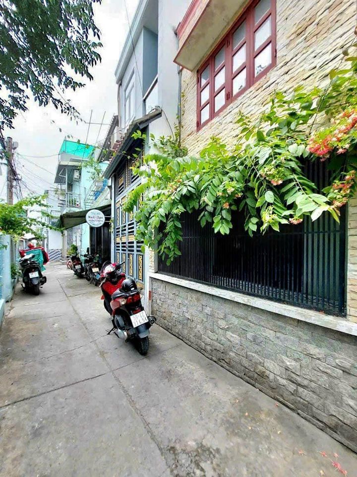 Cần bán Nhà mặt tiền đường Quang Trung, Phường 10, Diện tích 73m², Giá Thương lượng 3