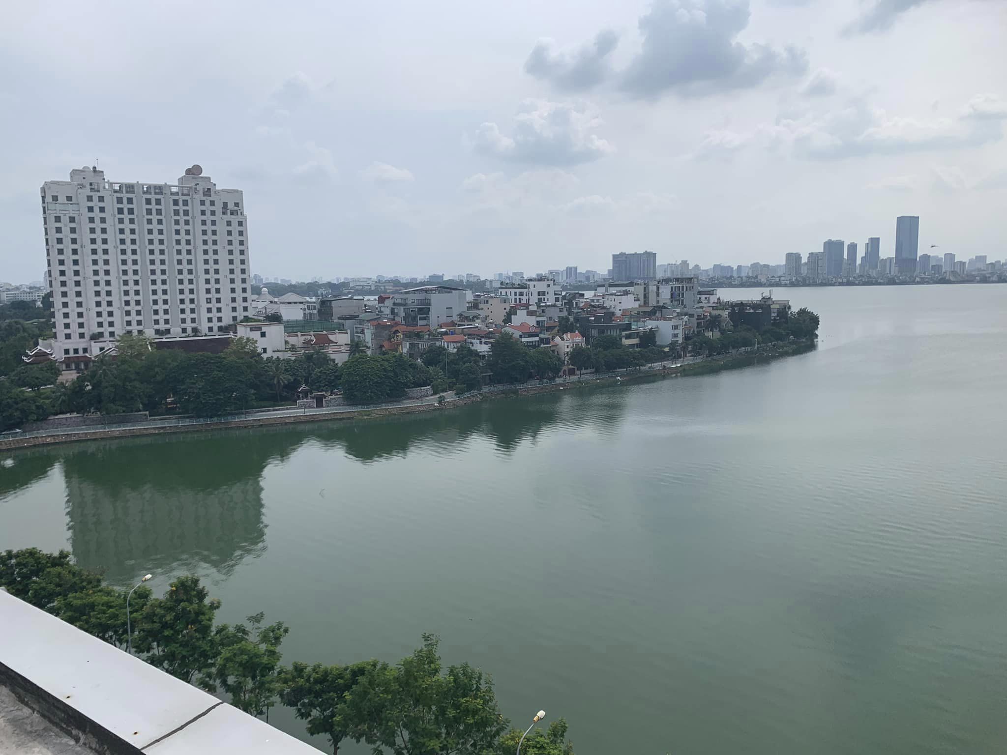 CHỦ HẠ CHÀO 11 TỶ BÁN GẤP MP Quảng An - Hồ Tây 225m2, 7T, mặt tiền hơn 8m, view Hồ. 3