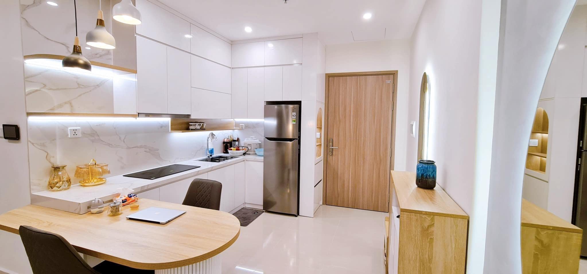 Bán chung cư Vinhomes Smart City Nam Từ Liêm đẹp long lanh - Căn hộ cao cấp - Tặng đầy đủ nội thất