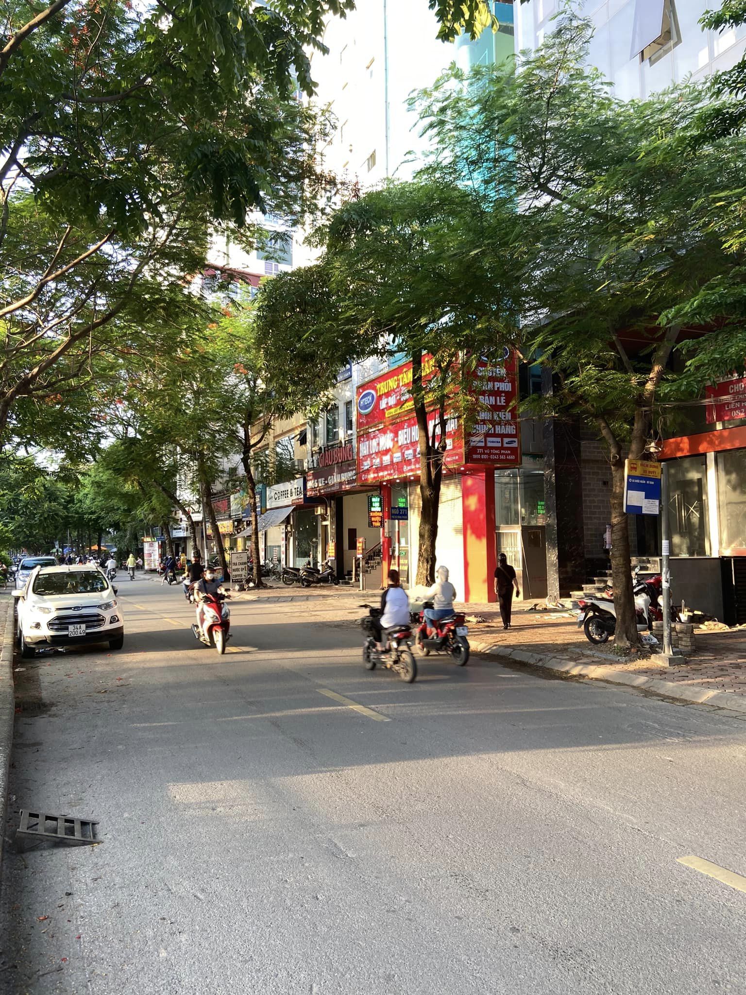 Bán Toà VP Hà Nội - MP Vũ Tông Phan 320m2, 9 tầng mới, cho thuê 400tr/th, giá 125 tỷ