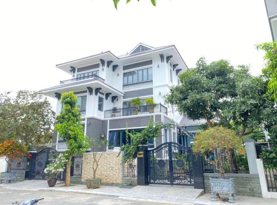Cần bán Biệt thự đường Lê Hồng Phong, Chọn, Diện tích 339m², Giá Thương lượng