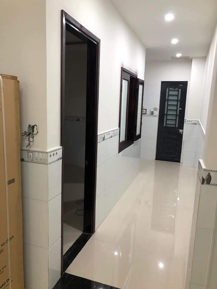 .Nhà Mặt tiền Hoà Minh gần Tôn Đức Thắng, mới xây 1 năm, 70m2, 2 mê, 2.x tỷ 3