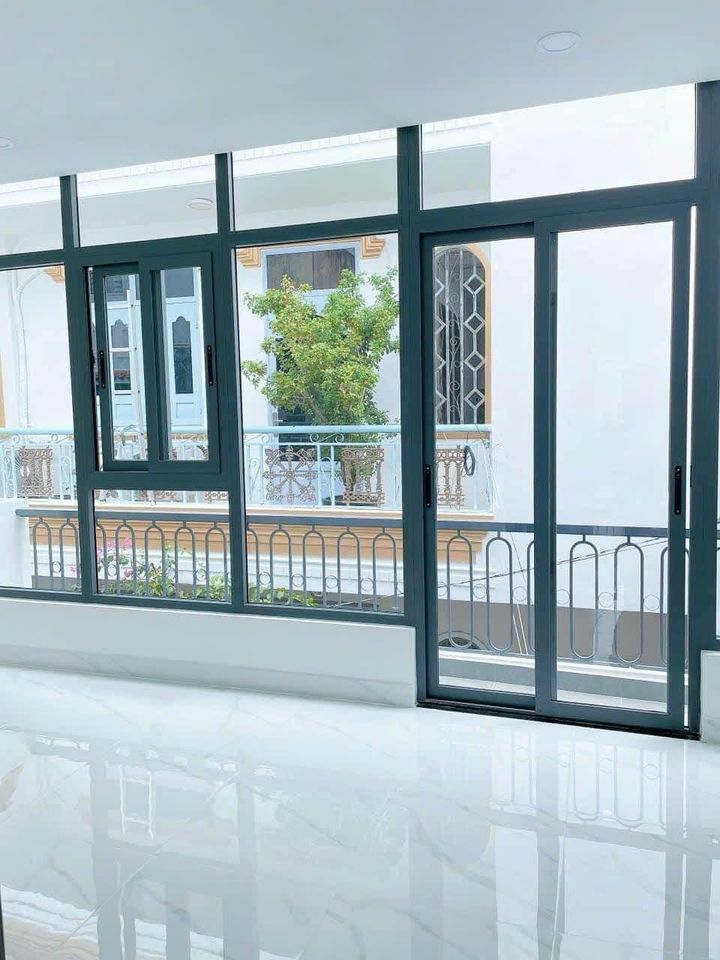 Cần bán Nhà mặt tiền đường Nguyễn Oanh, Phường 6, Diện tích 44m², Giá Thương lượng 4