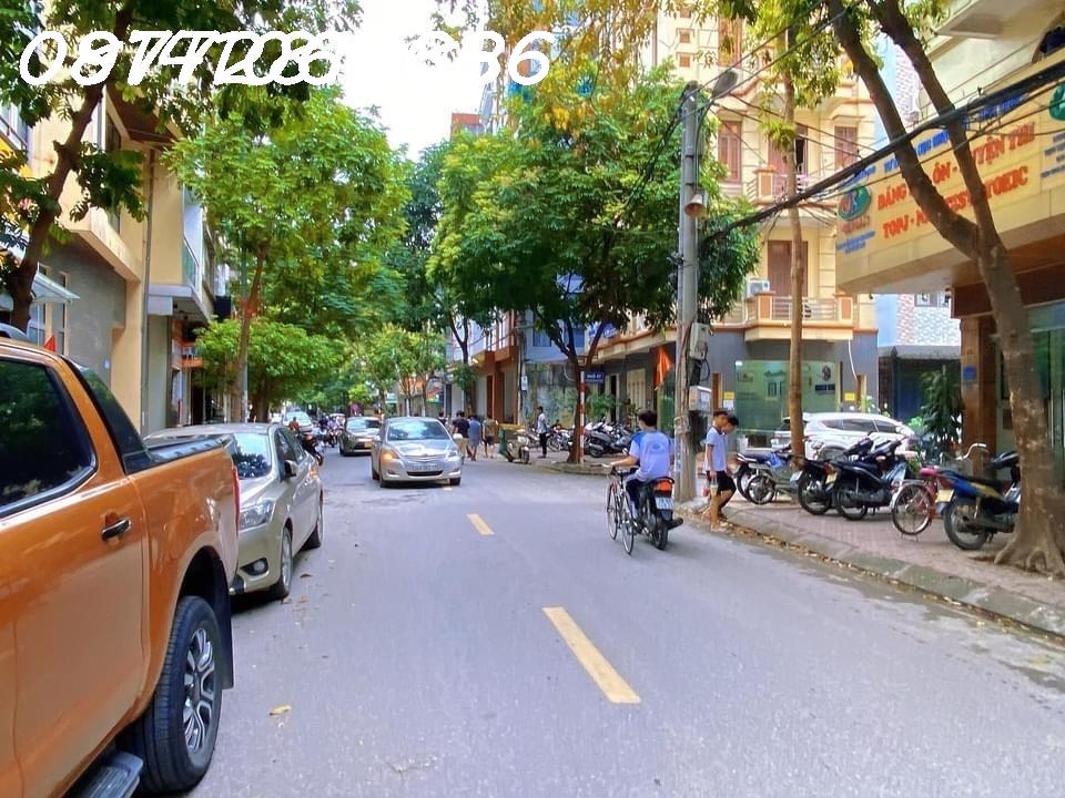 Bán gấp nhà phố Nguyễn Khả Trạc, kinh doanh, vỉa hè xe tải, giá 19 tỷ 1