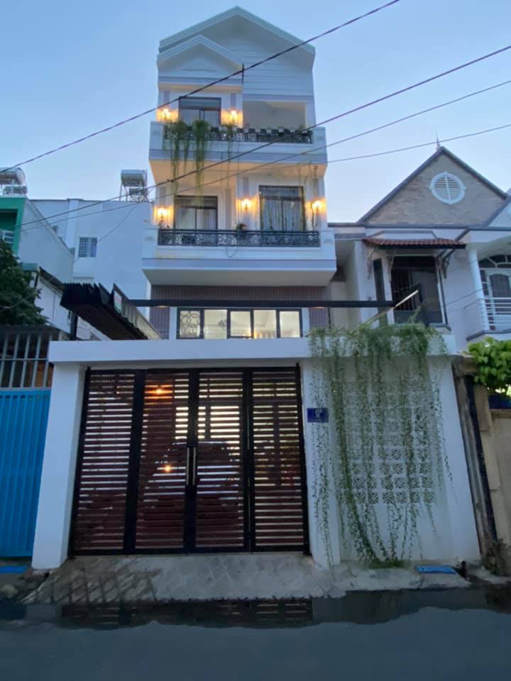 Bán nhà đẹp 3 tầng khu phố vip, dân trí vip, MT Phạm Phú Tiết, Khuê Trung, Cẩm Lệ, Đà Nẵng.