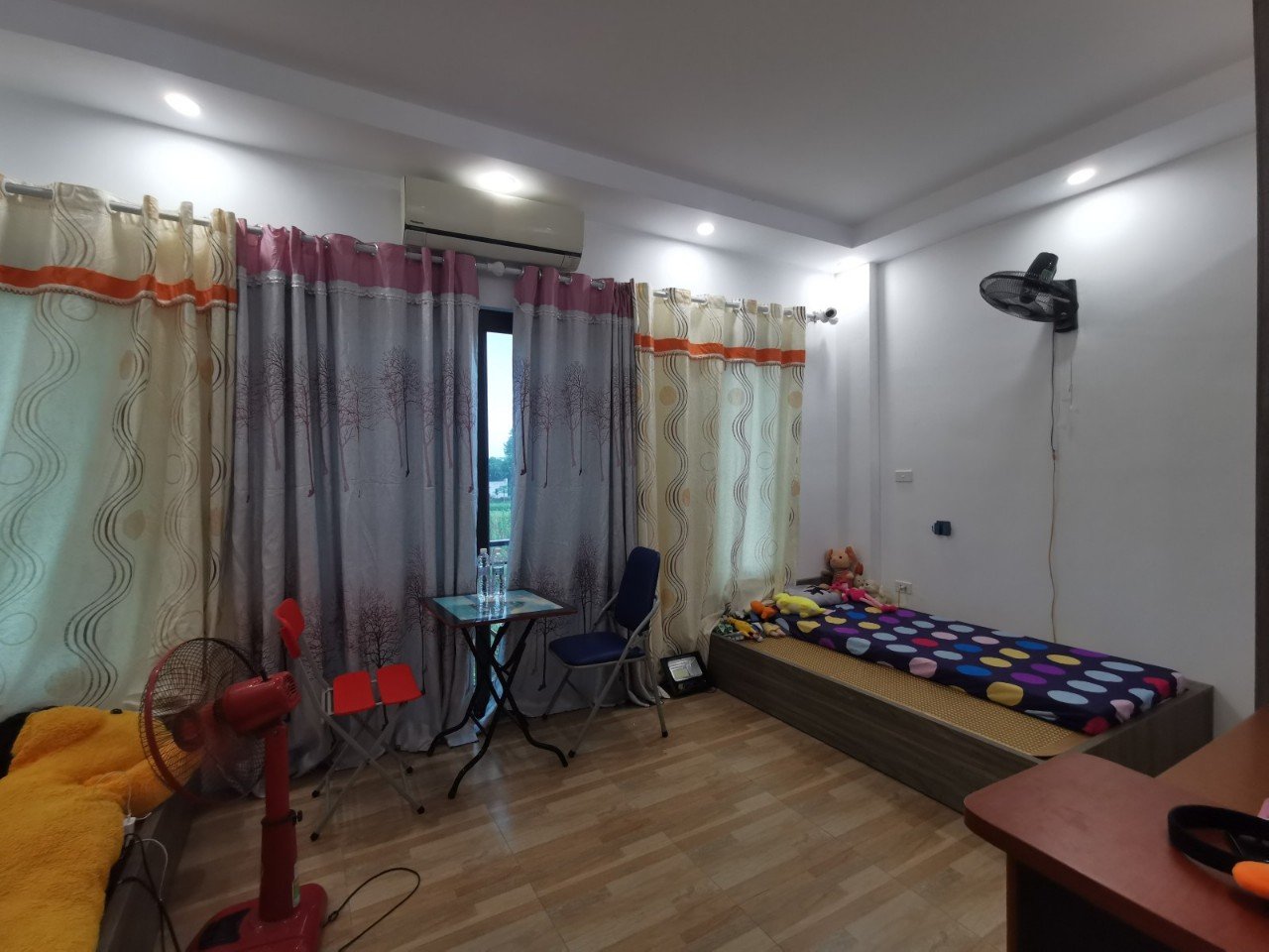 Bán nhà phố Đại La, Hai Bà Trưng ô tô, kinh doanh, 37m², 5 tầng giá 5 tỷ. 2