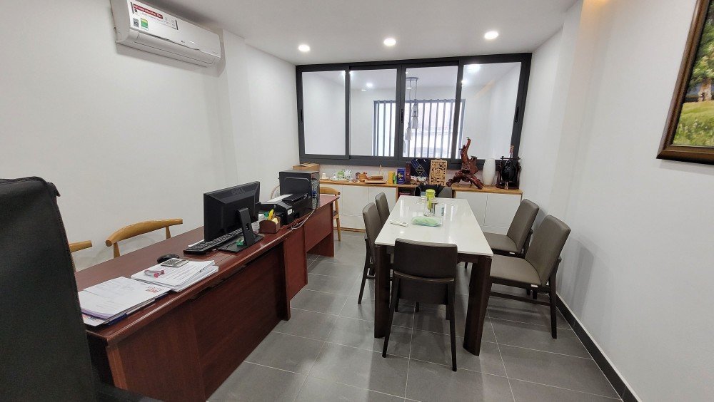 Quận 10, Hẻm 8M - Kinh Doanh - Sư Vạn Hạnh, 3 Tháng 2, 75m2, Mở Cty, Spa 2