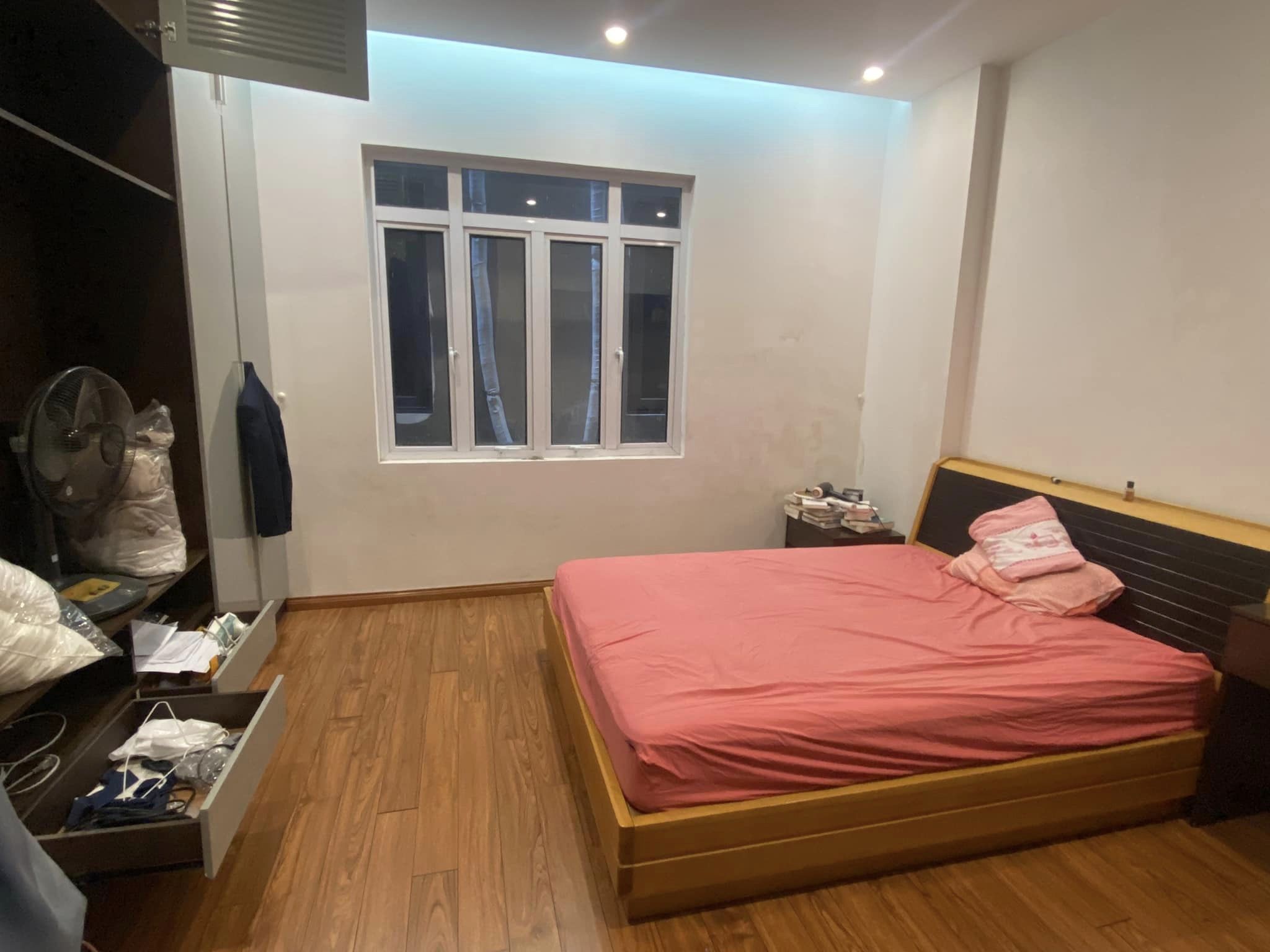 BÁN NHÀ MINH KHAI 50M2- 5T Ô TÔ 20M Ở LUÔN SỔ ĐỎ GIÁ CHỈ 3 TỶ 990 5