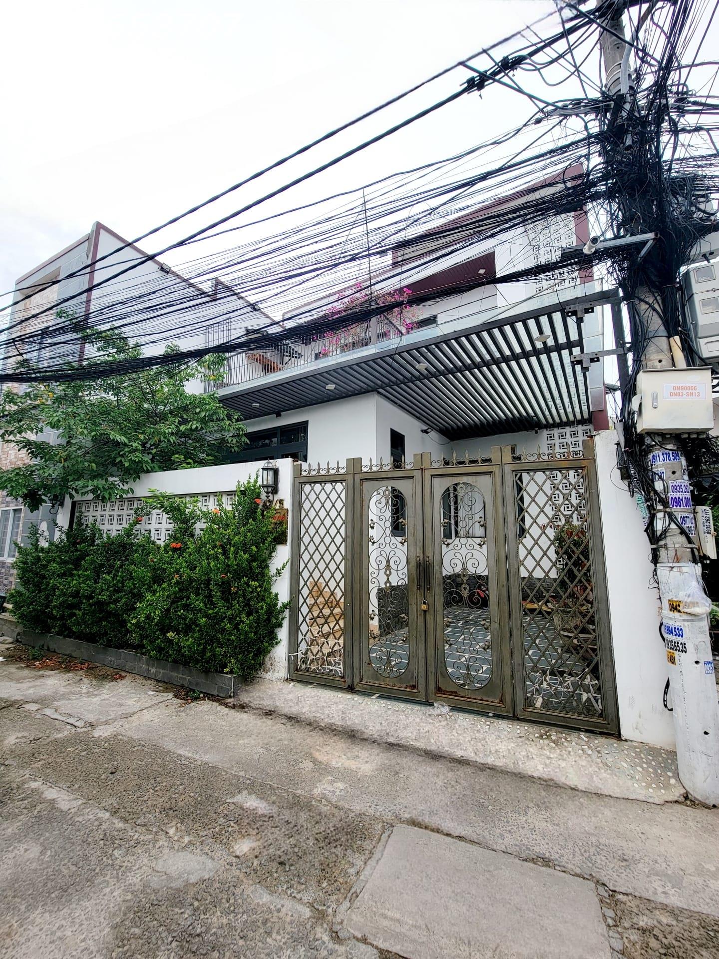 Nhà DT:123m2, ngang 7m thiết kế villa sân vườn, ô tô vào sân, trung tâm Chợ Hòa Khánh, Đà Nẵng mà chỉ 3,2 tỷ còn TL 3