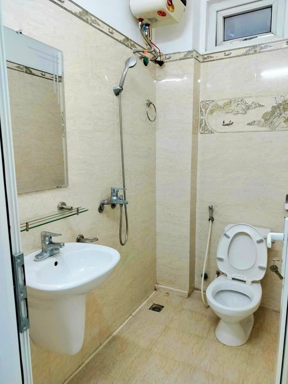 Chỉ nhỉnh 4 tỷ! lô góc, 6 tầng, 4 ngủ, 38m2, Xuân La, Tây Hồ, view thoáng, ngõ ngắn, 80m ô tô tránh 4