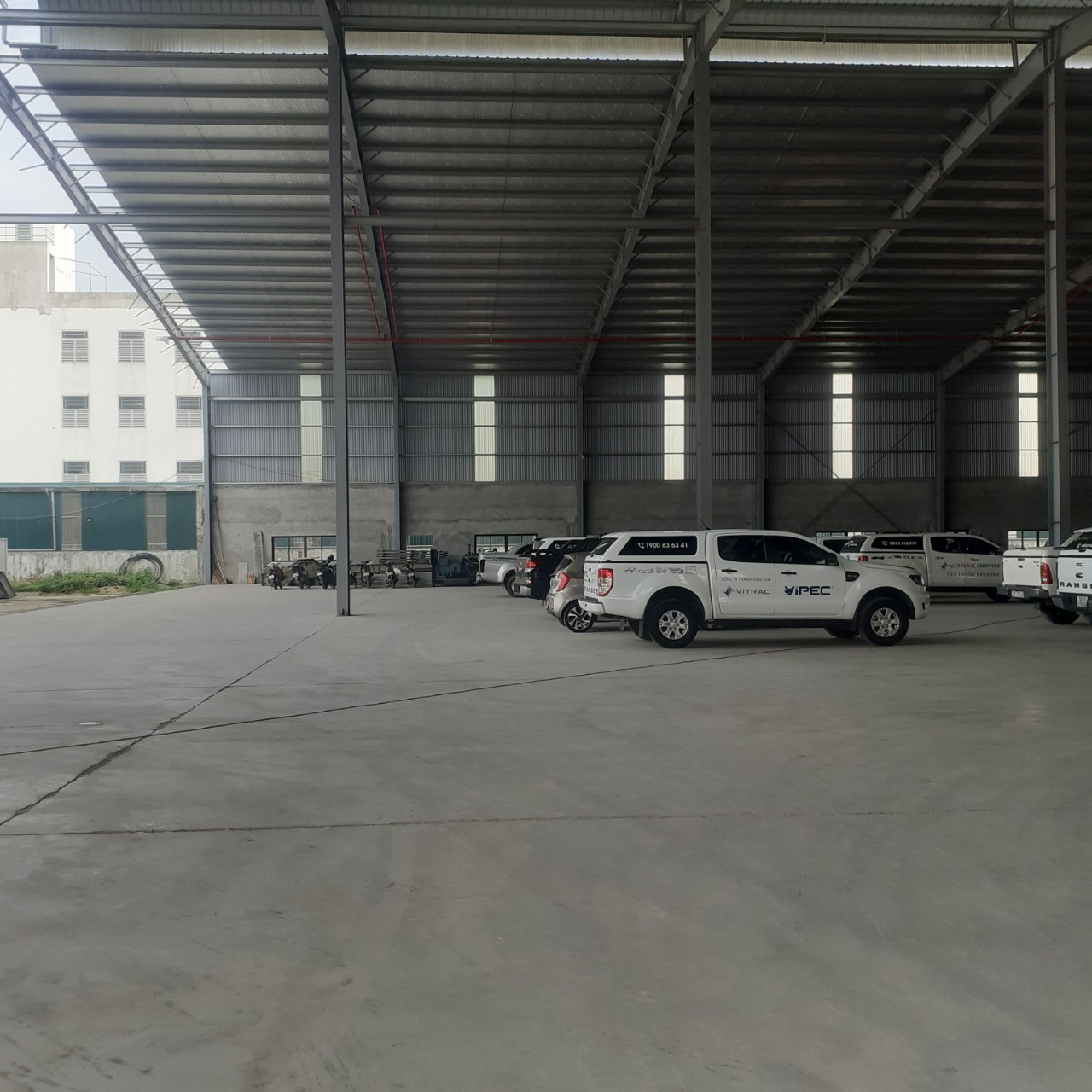 Cho thuê Kho - Nhà xưởng đường Cao tốc Thăng Long Nội Bài, Thị trấn Quang Minh, Diện tích 6000m², 4