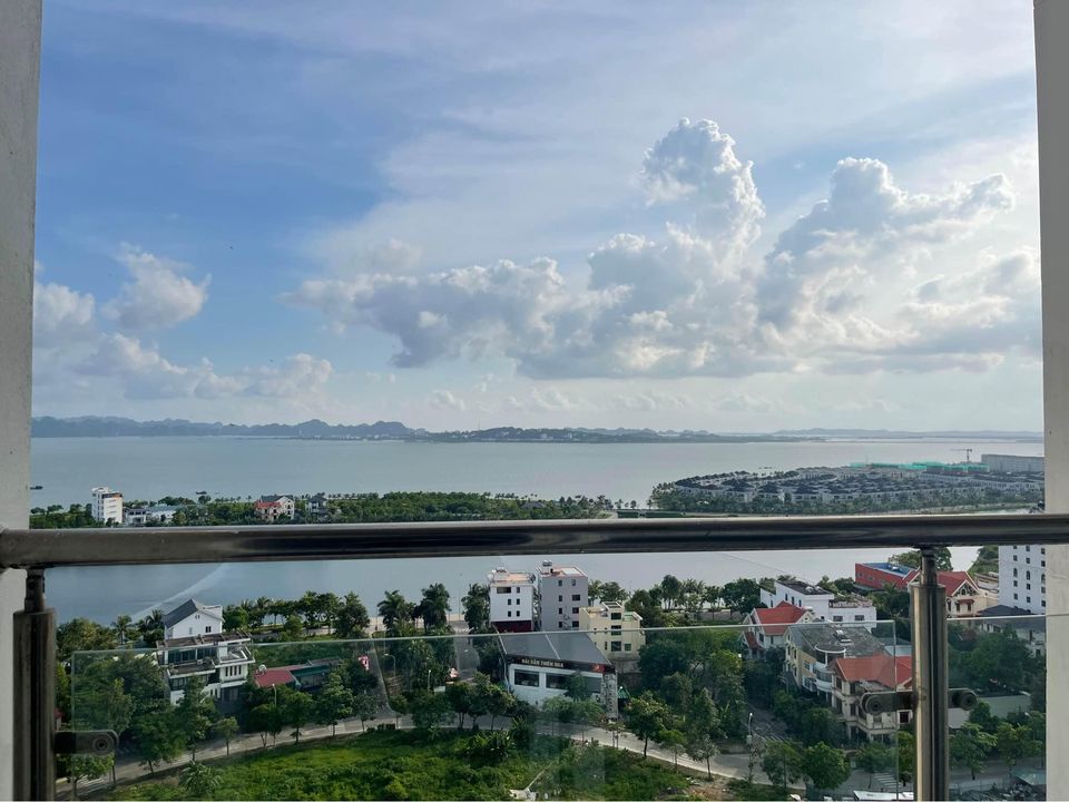 Bán căn 2PN 68m2 View Chính Biển Toà Newlife mặt Đường Hoàng Quốc Việt,  Bãi Cháy, Hạ Long