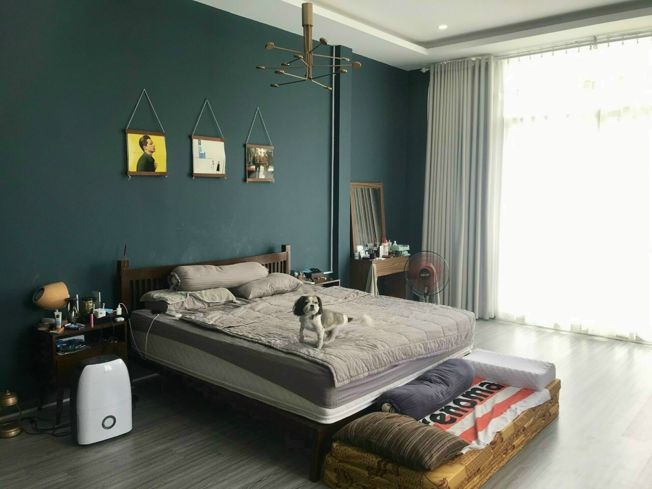 Bán nhà mặt tiền Nguyễn Thị Minh Khai  DT: 143m2 Giá : 27 tỷ liên hệ: 0988907857 e Hồng 1