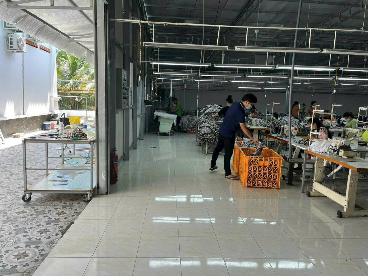 Biệt thự + xưởng may tổng dt 1500m2 xã Trung Hòa, huyện Chợ Gạo,tiền Giang giá 6,9 tỷ 7