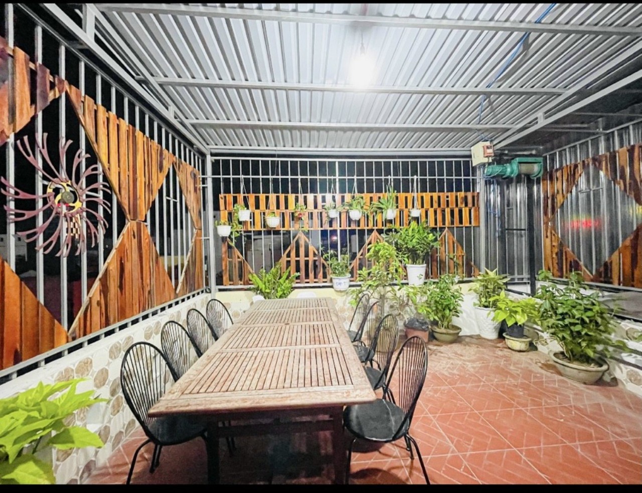 Cần bán Homestay - Khách Sạn đường Diên Hồng, Phường Ngô Mây, Diện tích 114m², Giá 13 Tỷ 9