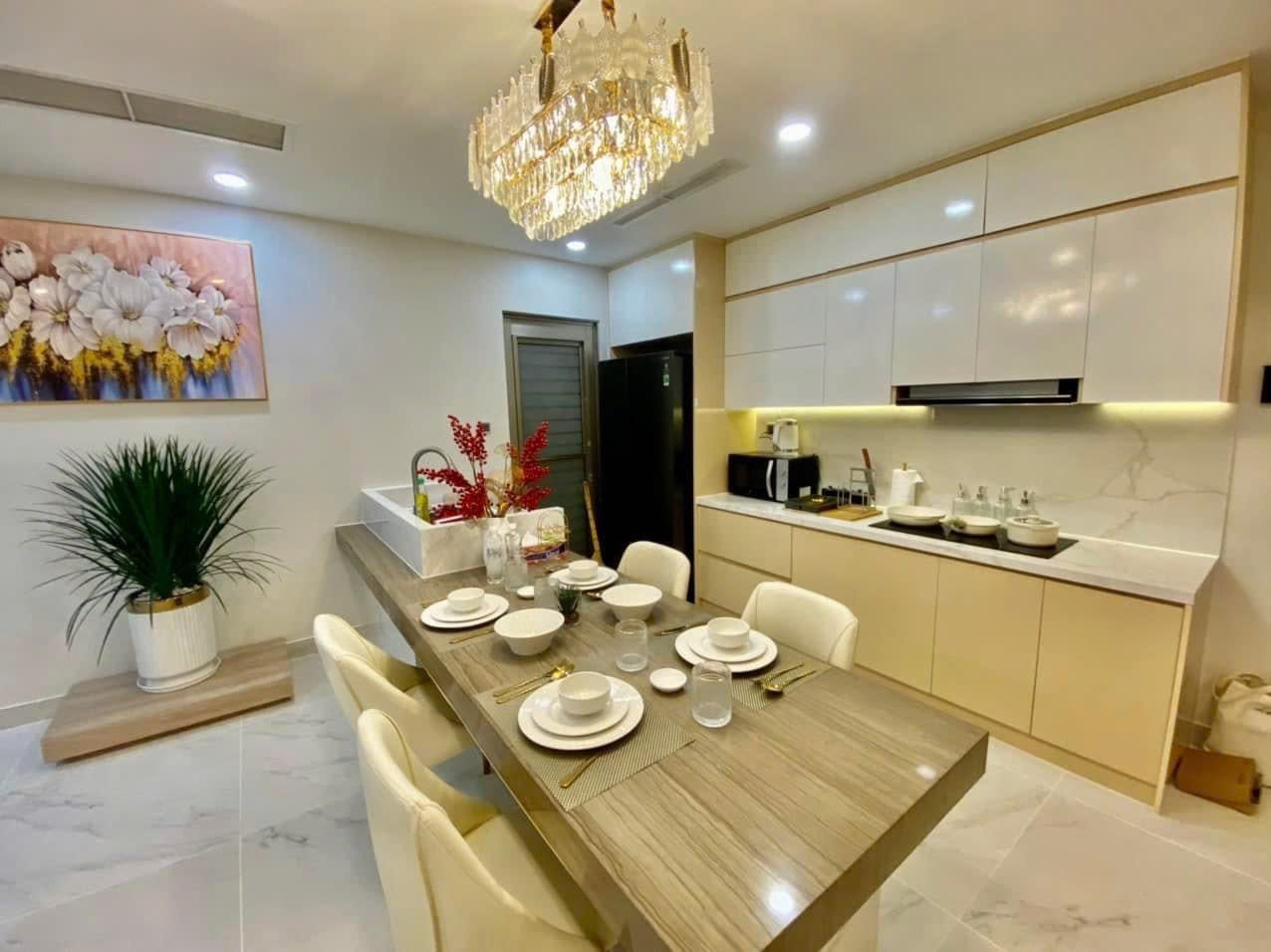 Cần bán căn hộ Midtown Phú Mỹ Hưng 3PN view sông, công viên, DT 130m2, giá 10,5 tỷ. 5