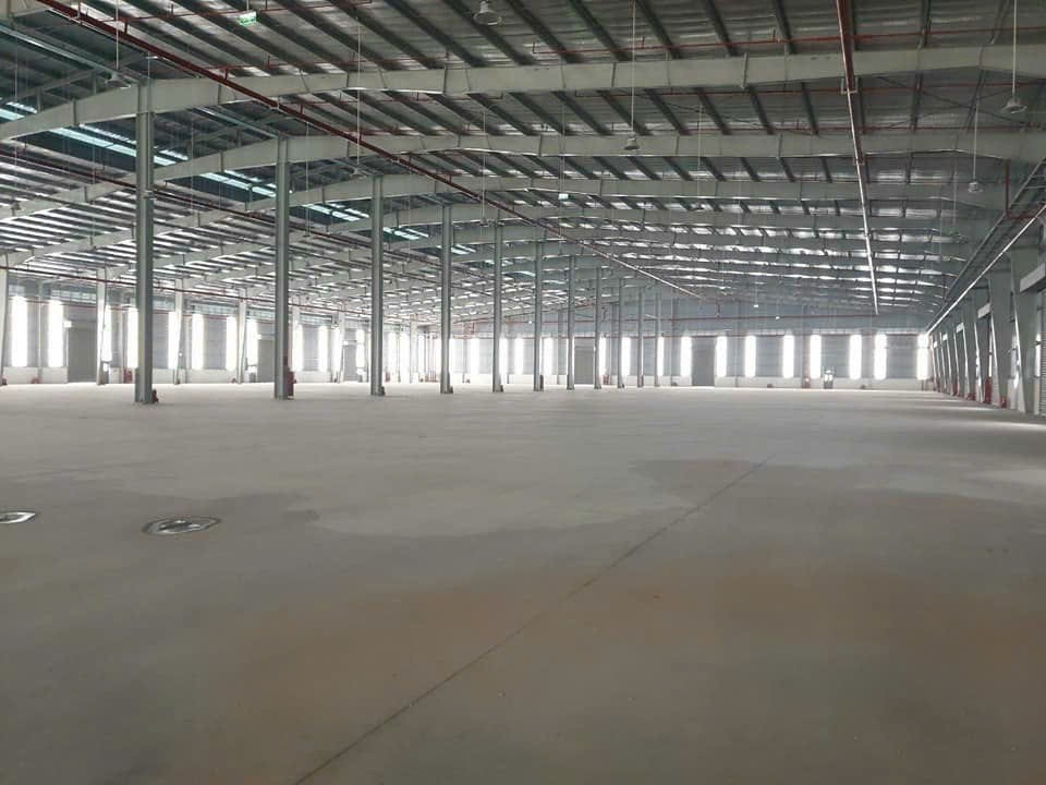 Cho thuê Kho - Nhà xưởng đường Nguyễn Văn Linh, Phường Sài Đồng, Diện tích 3330m², Giá Thương lượng 2