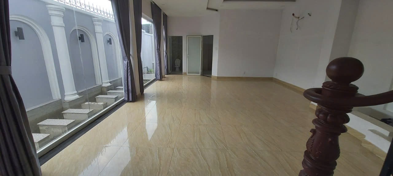 Cho thuê Biệt thự Phường Phước Long B, Quận 9, Diện tích 185m², Giá 22 Triệu/tháng