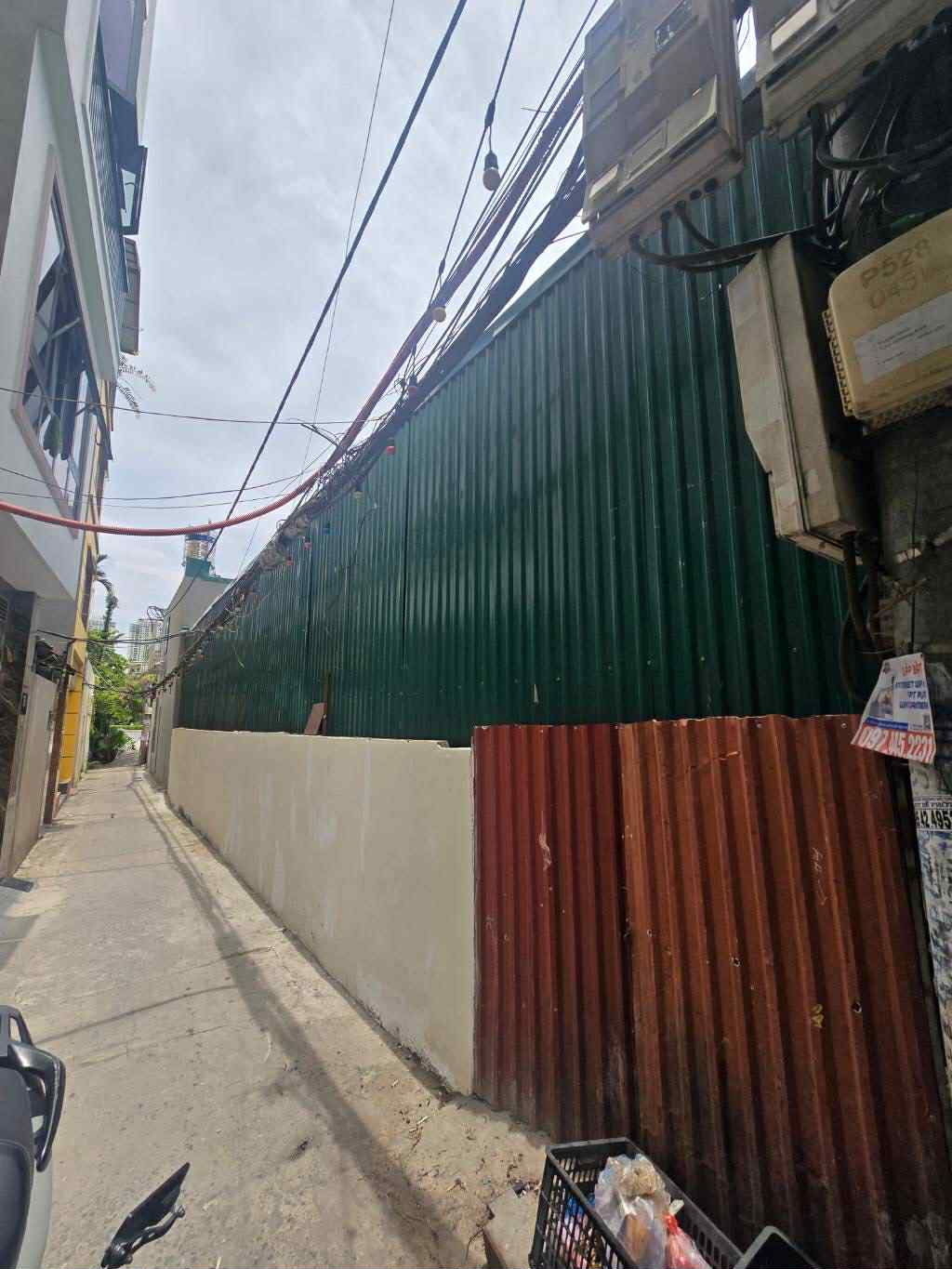 bán nhà mặt phố Hồng Tiến, 310m, mặt tiền 16.8m, 1 mặt phố- 2 mặt ngõ, full thổ cư 4