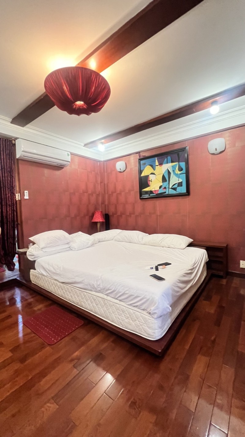 Bán nhà mặt tiền Nguyễn Đình Chiểu-ngang 4.5m-sổ vuông-thang máy-nhà mới-giá tốt 4