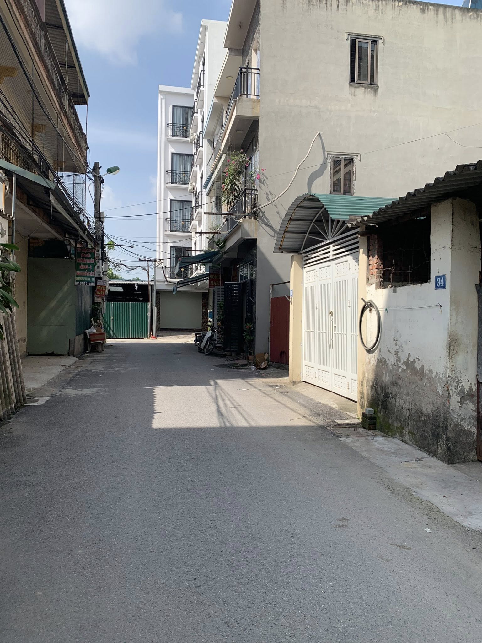 Bán đất Lai Xá, Hoài Đức, QL 32, Diện tích 73M2, kinh doanh, đường 6m ô tô đỗ