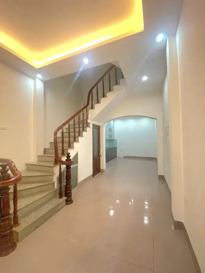 Bán gấp nhà đẹp 5 tầng mặt phố Trần Đăng Ninh, 38m2, MT 3.8m, KD văn phòng, giá 14.15 tỷ