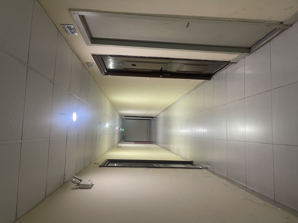 Cần bán Căn hộ chung cư đường Tam Trinh, Phường Yên Sở, Diện tích 70m², Giá 4.7 Tỷ