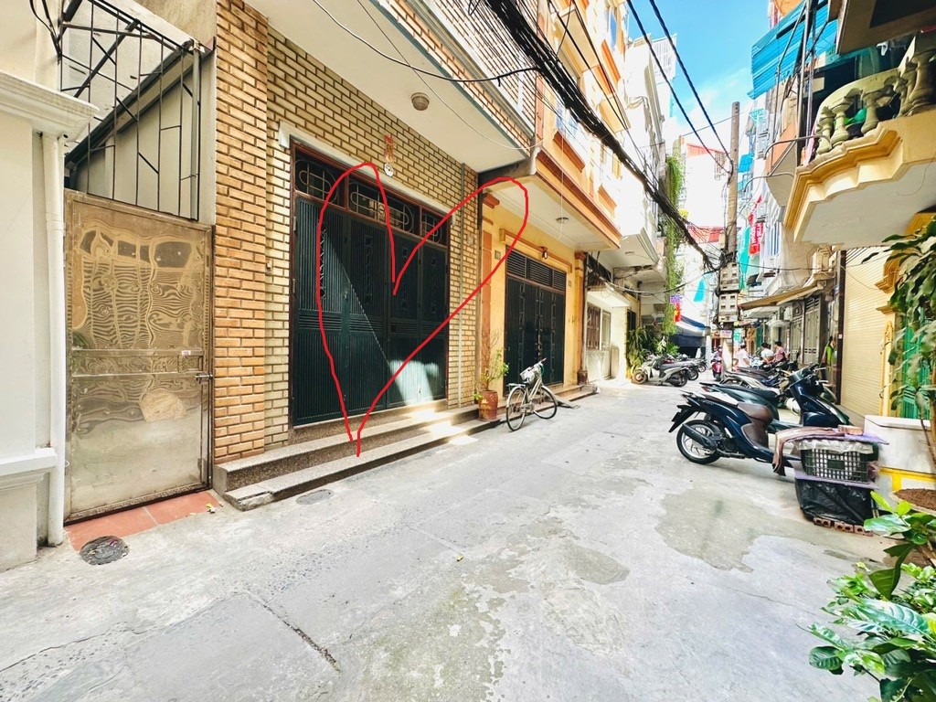 THANH NHÀN,HAI BÀ TRƯNG 15tỷ 55m MẶT TIỀN 5m Ô TÔ ĐỖ CỬA,CHO THUÊ,KINH DOANH