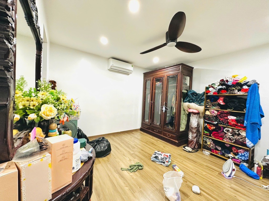 THANH NHÀN,HAI BÀ TRƯNG 15tỷ 55m MẶT TIỀN 5m Ô TÔ ĐỖ CỬA,CHO THUÊ,KINH DOANH 2
