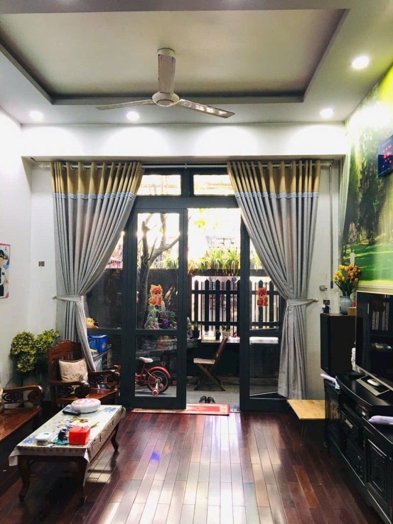 Bán nhà hẻm 8m Nguyễn Cửu Đàm-ngang 8m-4PN-sổ vuông-khu phân lô-dân trí cao 3