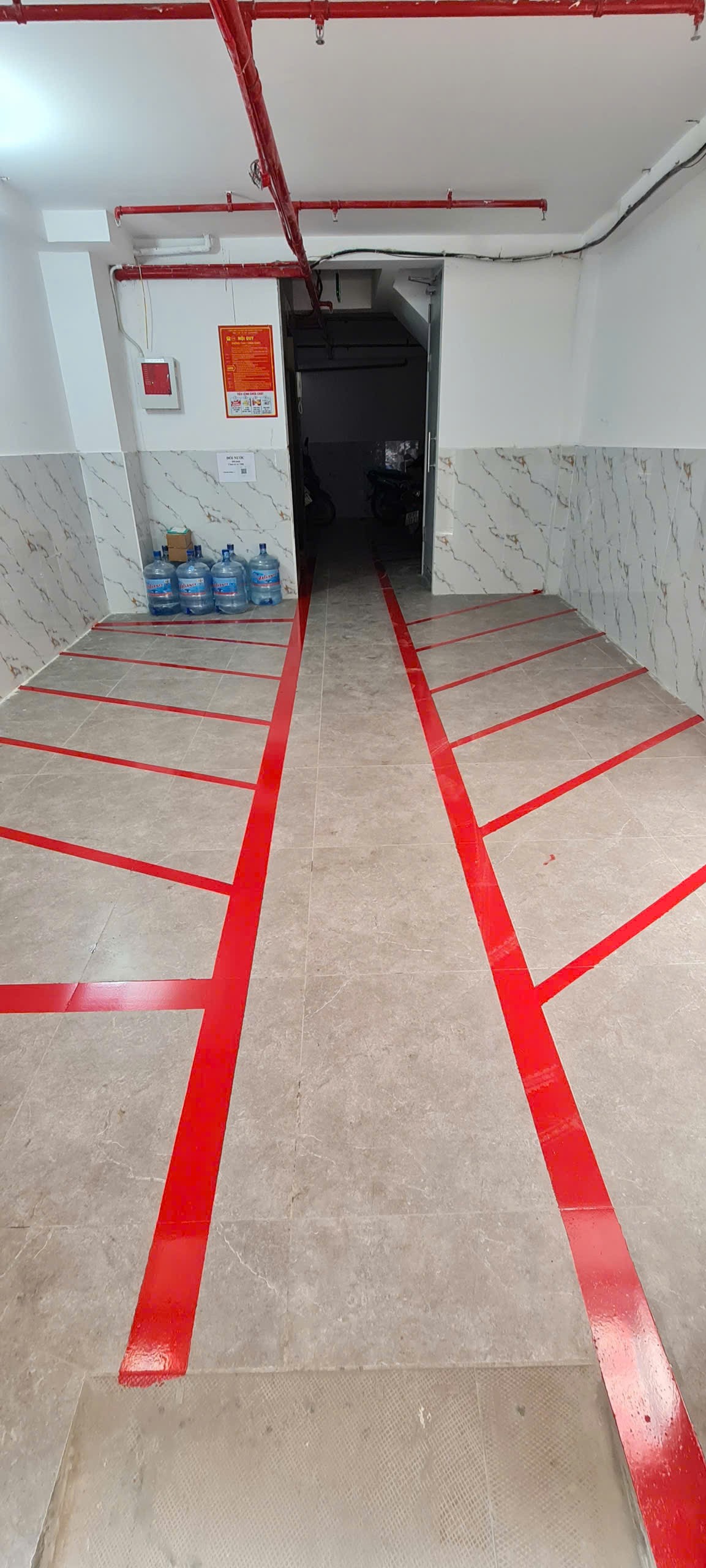 Bán CHDV Nam Từ Liêm, đối diện CĐ FPT Polytechnics. 13 phòng khép kín dòng tiền 40tr/tháng 2