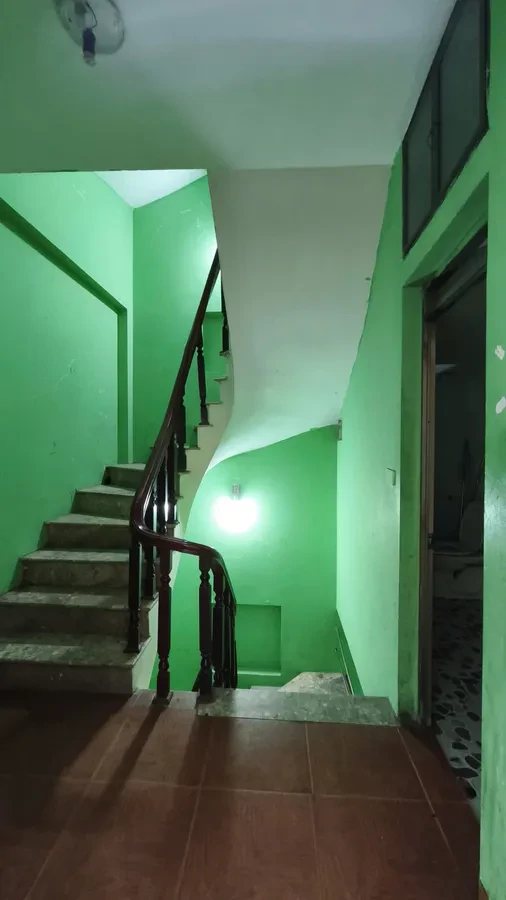 Bán gấp nhà 5 tầng mặt phố Lý Thường Kiệt, 30m2, MT 3.8m, KD văn phòng, giá 11.9 tỷ 2