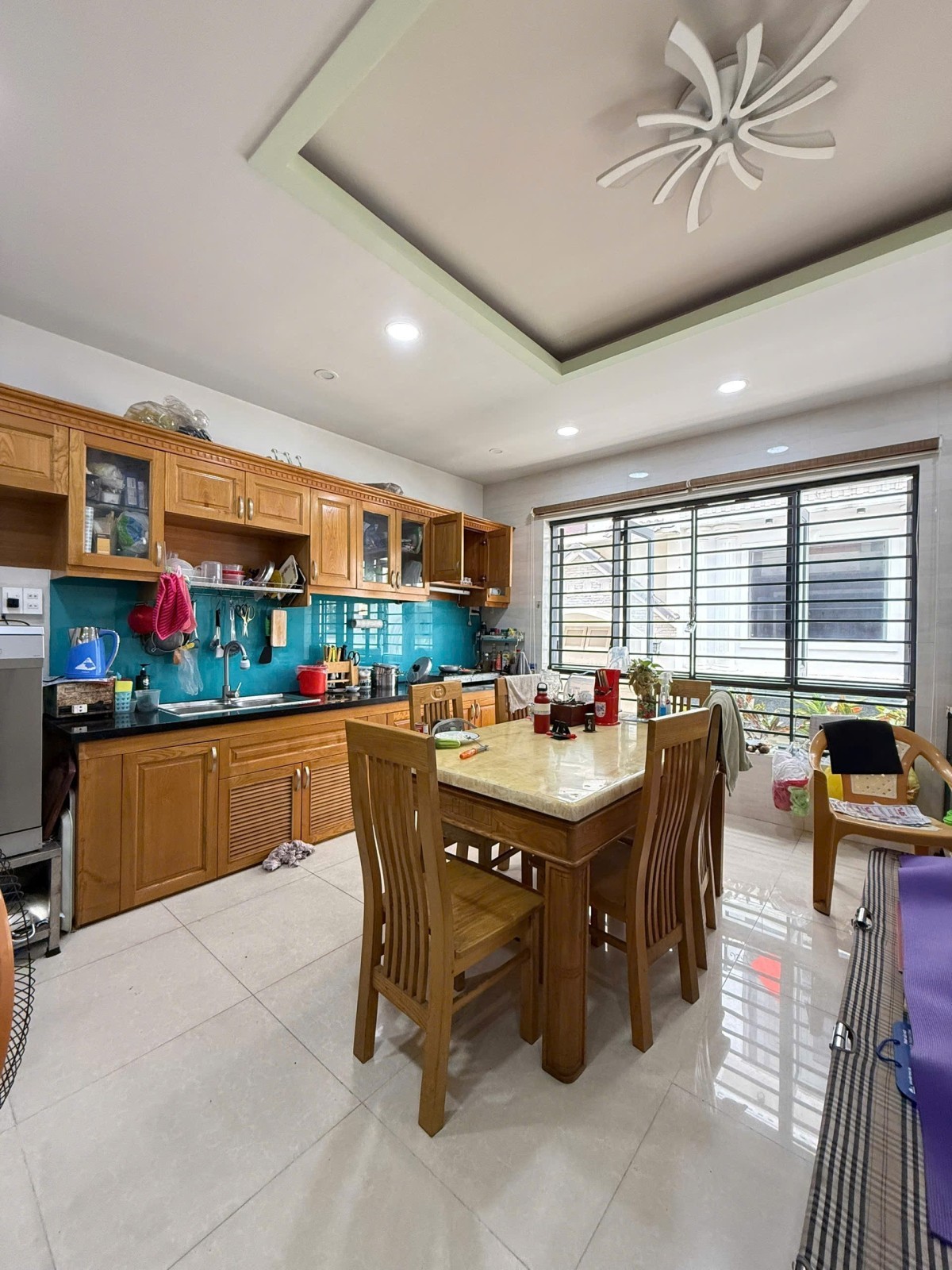 NHÀ ĐẸP 5 TẦNG KHU VIP NƠ TRANG LONG - XE HƠI ĐỖ CỬA - GIÁ SIÊU TỐT