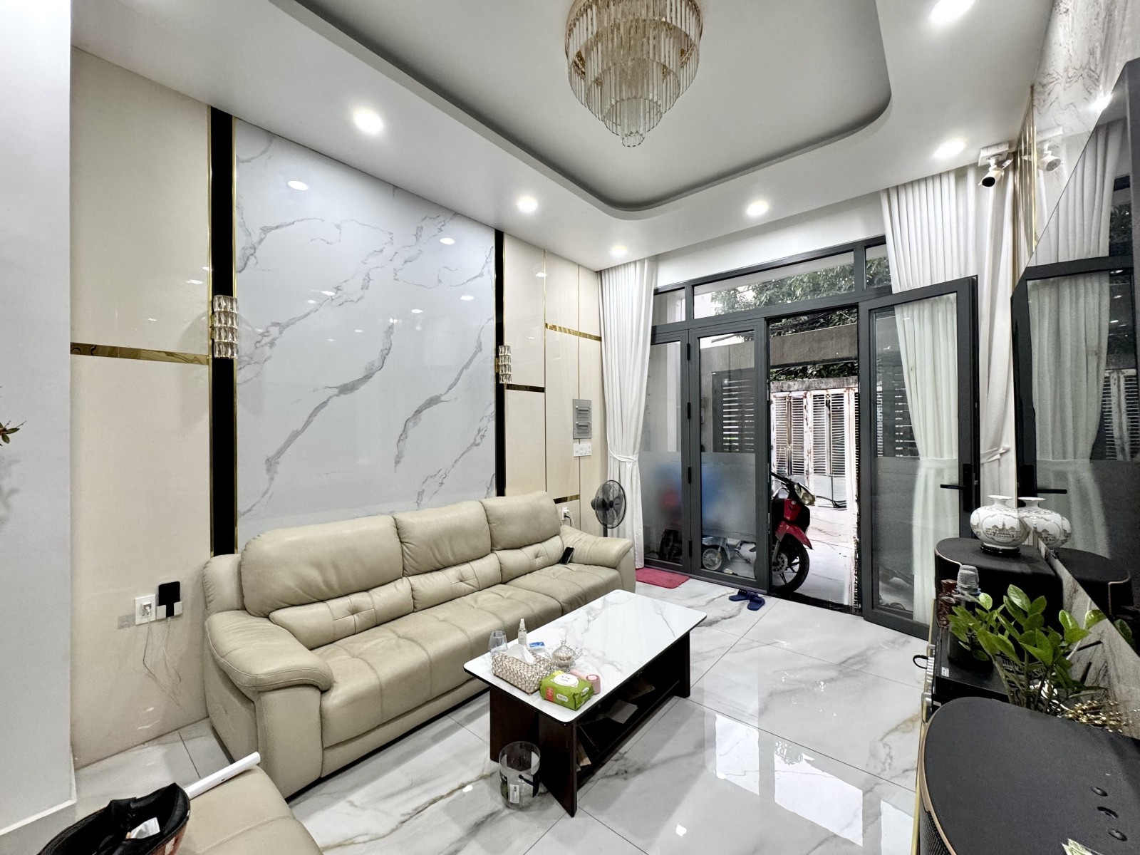 NHÀ NƠ TRANG LONG 4 TẦNG 4PN FULL NỘI THẤT - DTS 160m2 - 8.6 TỶ 2