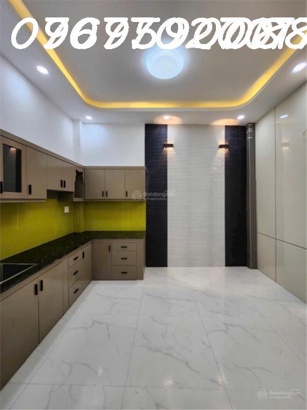 Cần bán Nhà mới xây Trần Quang Cơ, TP 4x12m2 đúc 3,5 tấm, 4pn, CHỈ 6tỷ..