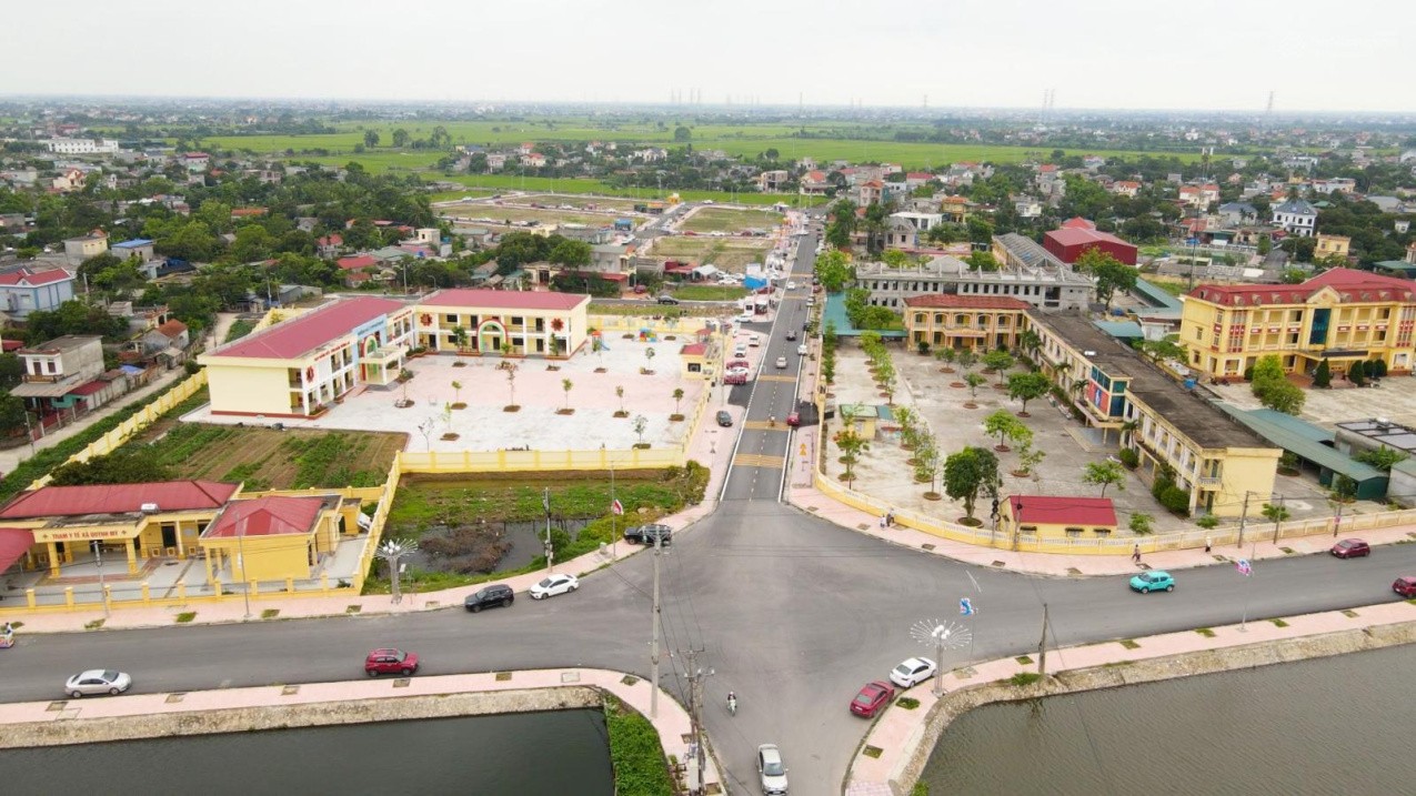 Bán lô góc mặt ngoài trục chính khu KDC Quỳnh Mỹ 5