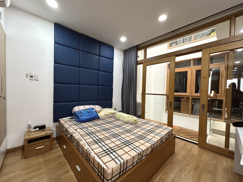Bán nhà hẻn 5m cạnh chợ Tân Định-ngang 4.2m-nhà mới 4 tầng-kinh doanh tốt 3