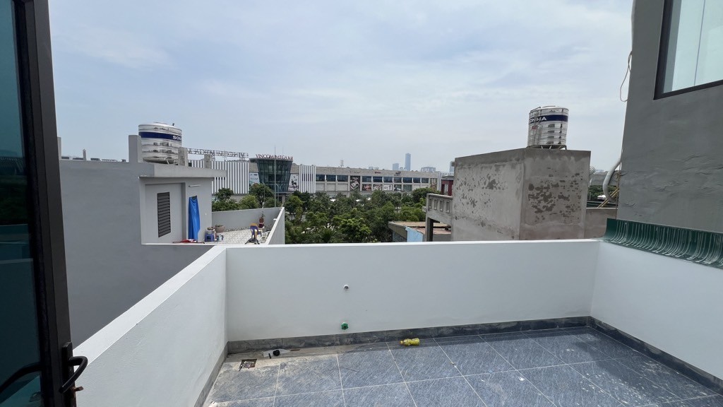 TRUNG TÂM NAM TỪ LIÊM- THANG MÁY XỊN XÒ- 55M X 5 TẦNG- 6 NGỦ- GIÁ NHỈNH 7 TỶ 3