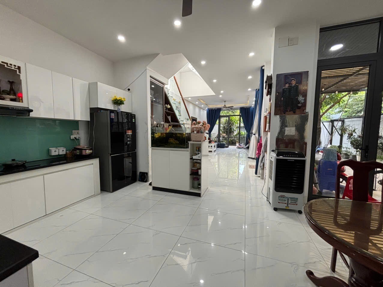 13,3 TỶ – BIỆT THỰ 3 TẦNG VEN SÔNG HÒA XUÂN – KIẾN TRÚC HIỆN ĐẠI, VỊ TRÍ ĐẮC ĐỊA TRÊN ĐƯỜNG 5