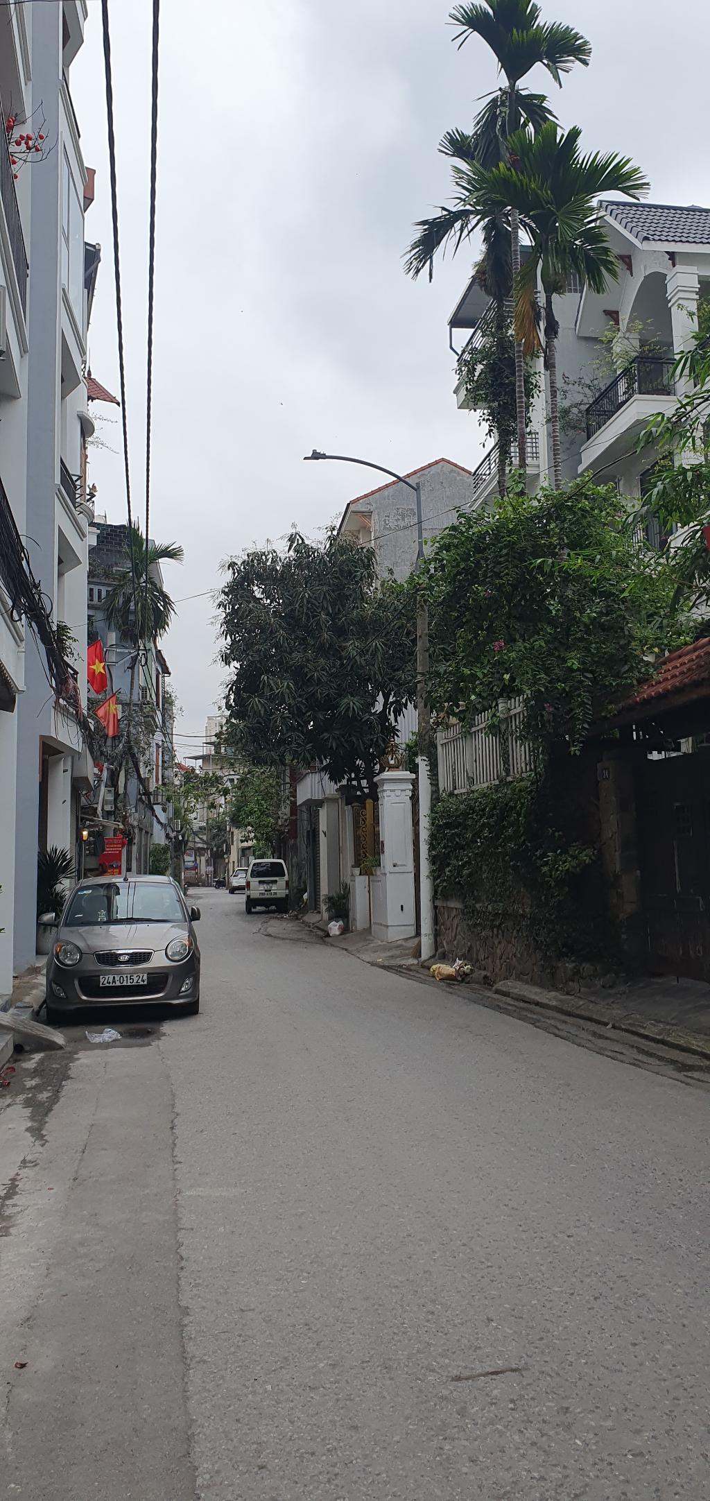 NGỌC THỤY,LONG BIÊN 24tỷ 100m Ô TÔ KINH DOANH,CHO THUÊ NGÕ THÔNG,VĂN PHÒNG 4